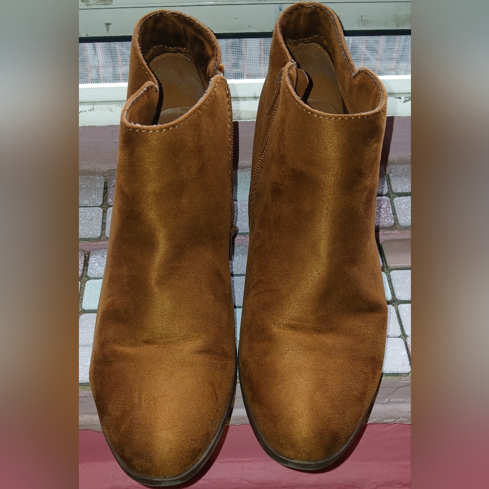 Brown "ShoeLand" Ankle Boots